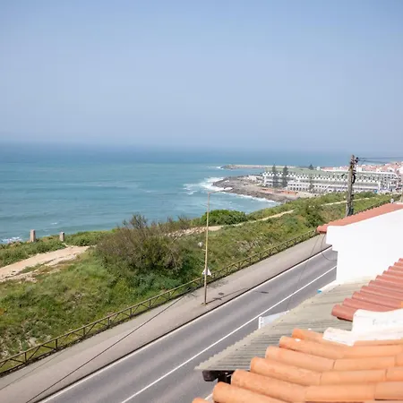 Saltline Surf House 호스텔 에리세이라